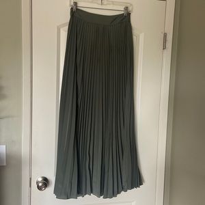 Flora olive green long skirt